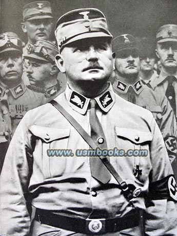 SA Stabchef Ernst Roehm, Sepp Dietrich, NSKK-Fhrer Huhnlein
