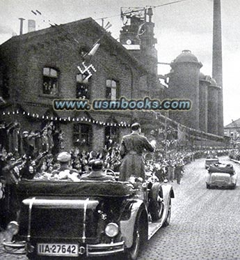 Hitler arrives in the Saar