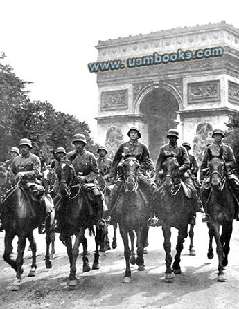 Wehrmacht parade Arc de Triomphe Paris Juni 1940