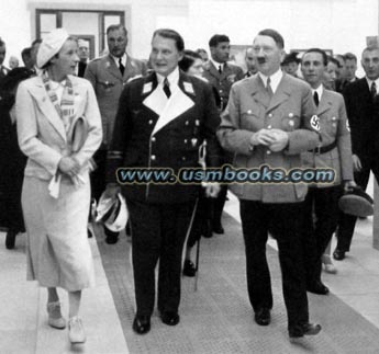 Hermann Göring, Frau Gerdy Troost and Hitler at the House of German Art