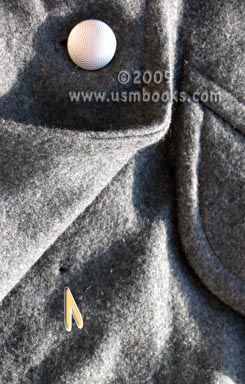 Nazi uniform button