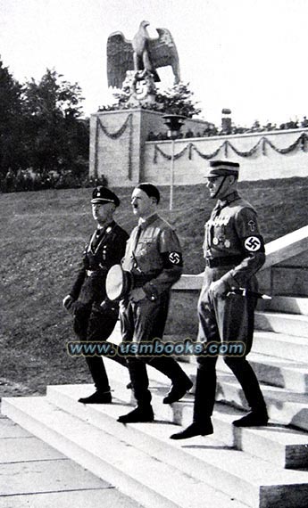 Adolf Hitler, Heinrich Himmler, Viktor Lutze