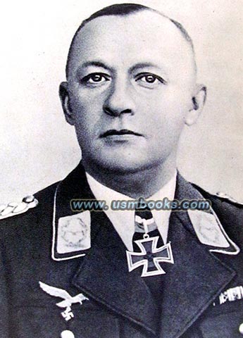 Generalleutnant Karl Student, Luftwaffe paratroop general