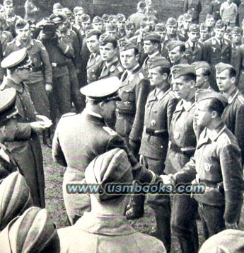 Goering thanking Luftwaffe pilots