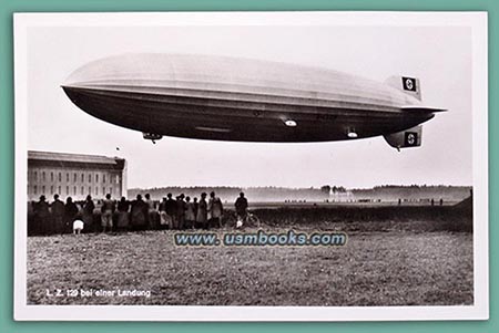 Photo-Hoffmann Zeppelin postcard LZ 129