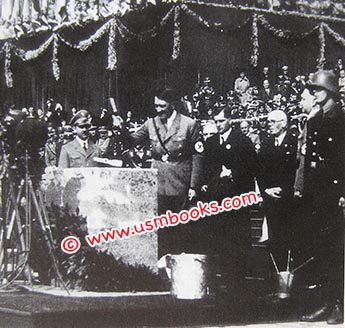 Hitler at the foundation stone laying of the House of German Art