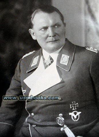 Hoffmann portrait General der Flieger Hermann Göring