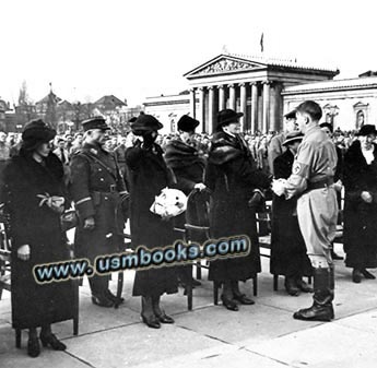 1923 Nazi Martyr widows with Adolf Hitler in Munich