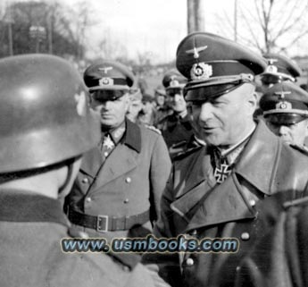 Nazi general with Knights Cross