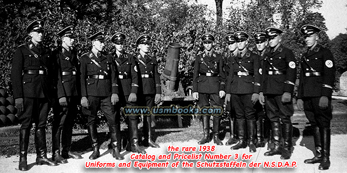 UIFORMED SS MEN GROUP PHOTO